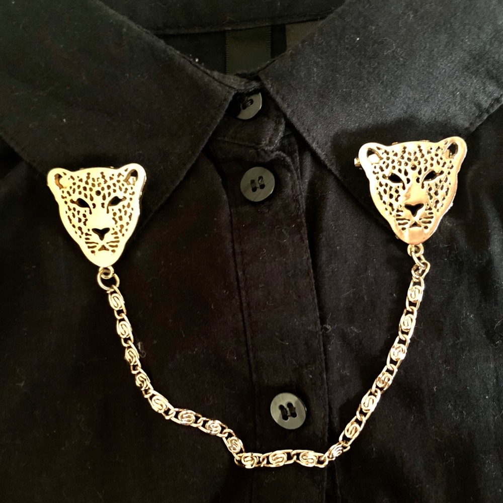 Leopard Pin Collar Chain